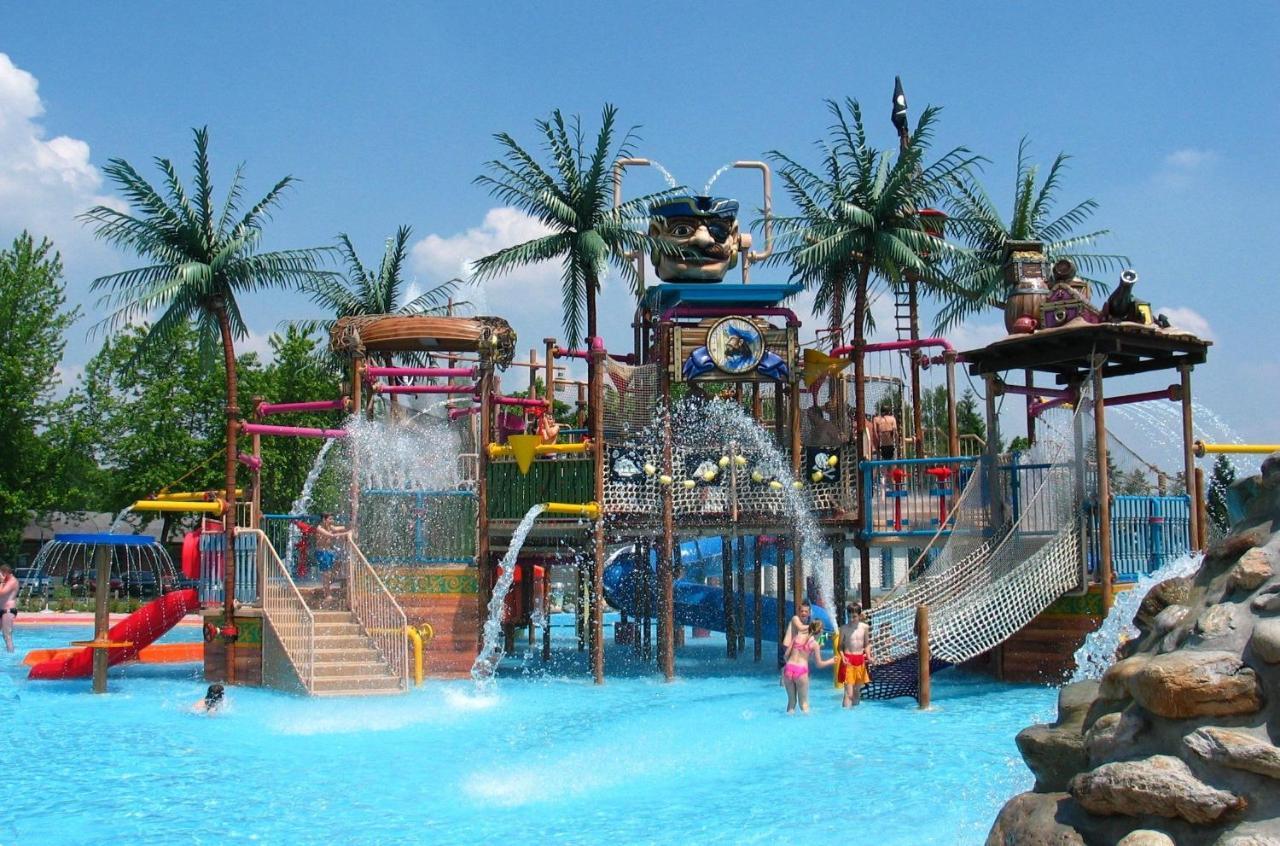Mediteran Travel Mobile Homes In Camping Terme Catez Brežice Zewnętrze zdjęcie